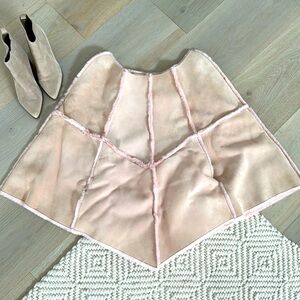 UGG shearling Poncho wPockets NWOT gorgeous shade of blush suede